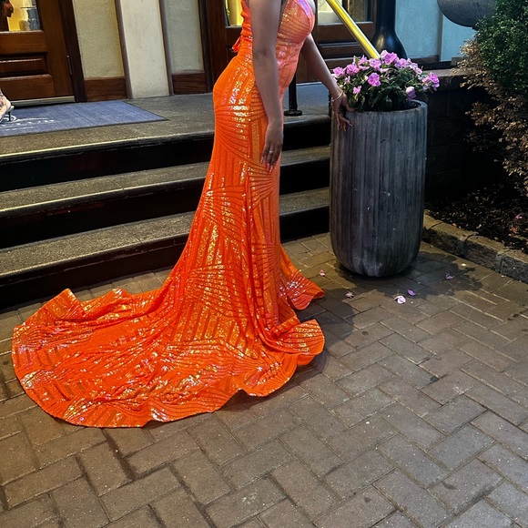 Orange prom dress - Picture 3 of 5